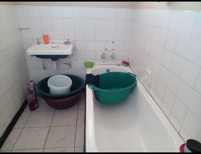 2 BEDROOM APARTMENT FOR SALE IN RUSTENBURG CENTRAL